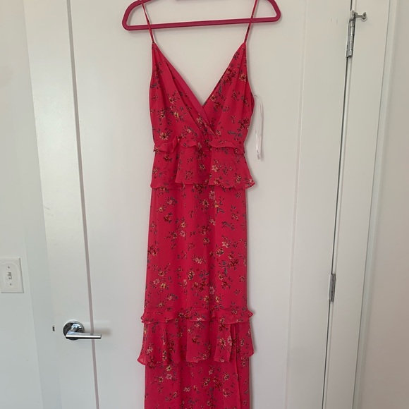 Beautiful floral pink dress - Picture 2 of 4